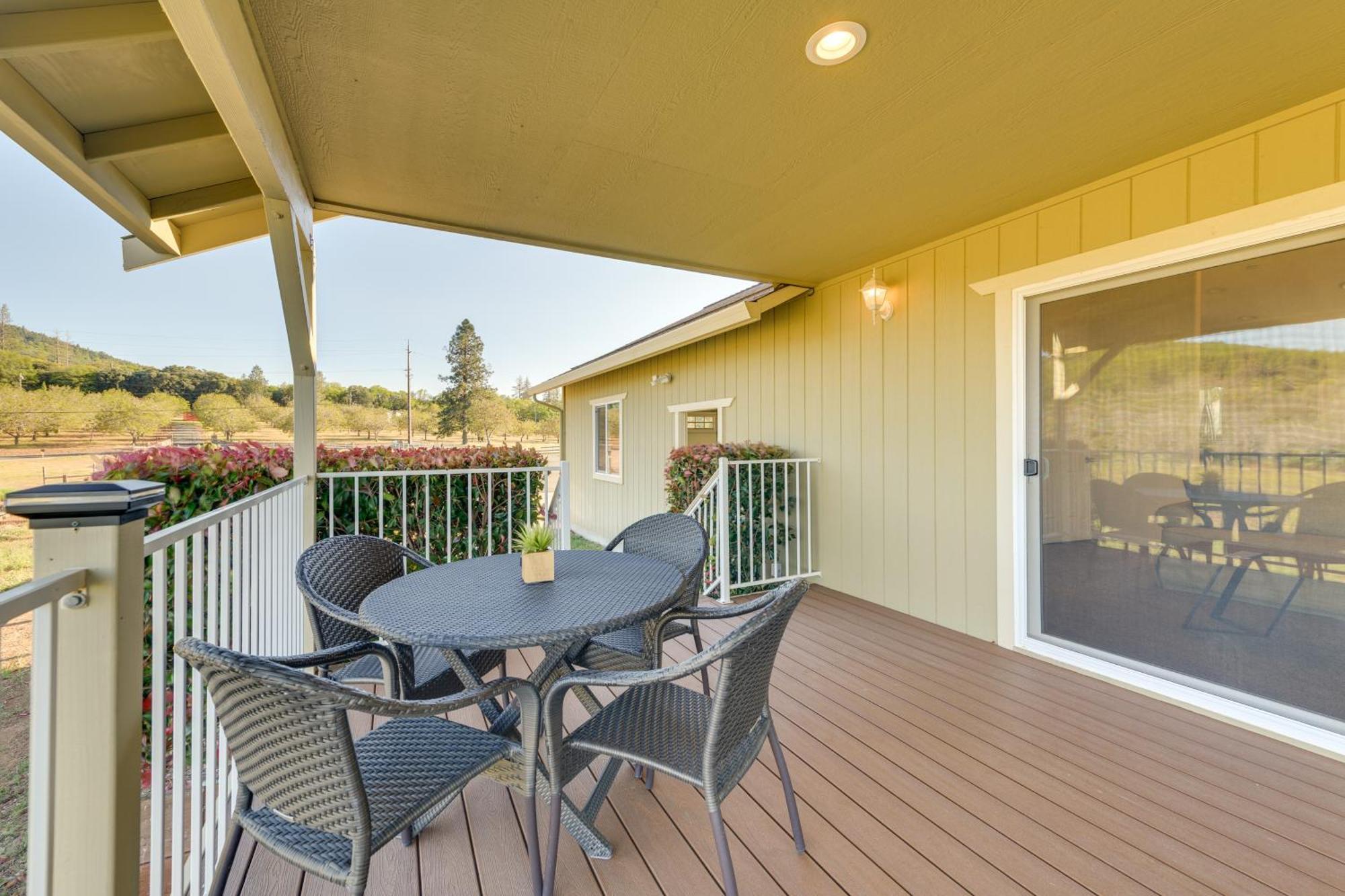 Kelseyville Cottage Private Deck And On-Site Winery Exterior photo